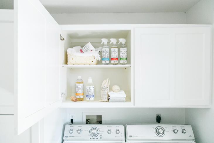 featured image: Detoxifying Clothing and Bedding: A Thorough Guide