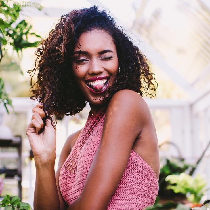 featured image: Tongue Scraping—the Freshest Breath of Your Life!