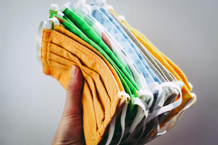 featured image: How to Choose the Best Cloth Face Mask (and keep it clean)